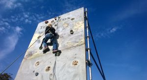 climbing-wall-558162_640