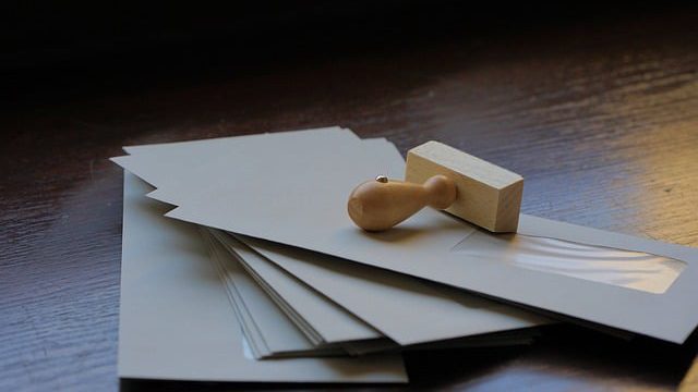 envelopes-6134807_640