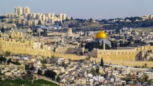 jerusalem-cityscape-8LY7BFJ-e1620207245977