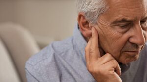 senior-man-with-hearing-problems-68VZQH2-1-e1615710292109