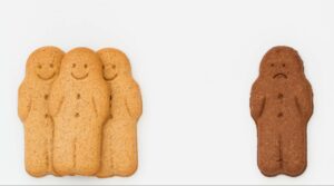 white-gingerbread-men-and-a-sad-black-gingerbread-2021-08-31-15-22-25-utc-scaled-e1635684080163